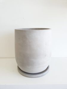 drop shape concrete pot